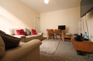 Glenthorn Road, Jesmond, Newcastle - Image 2